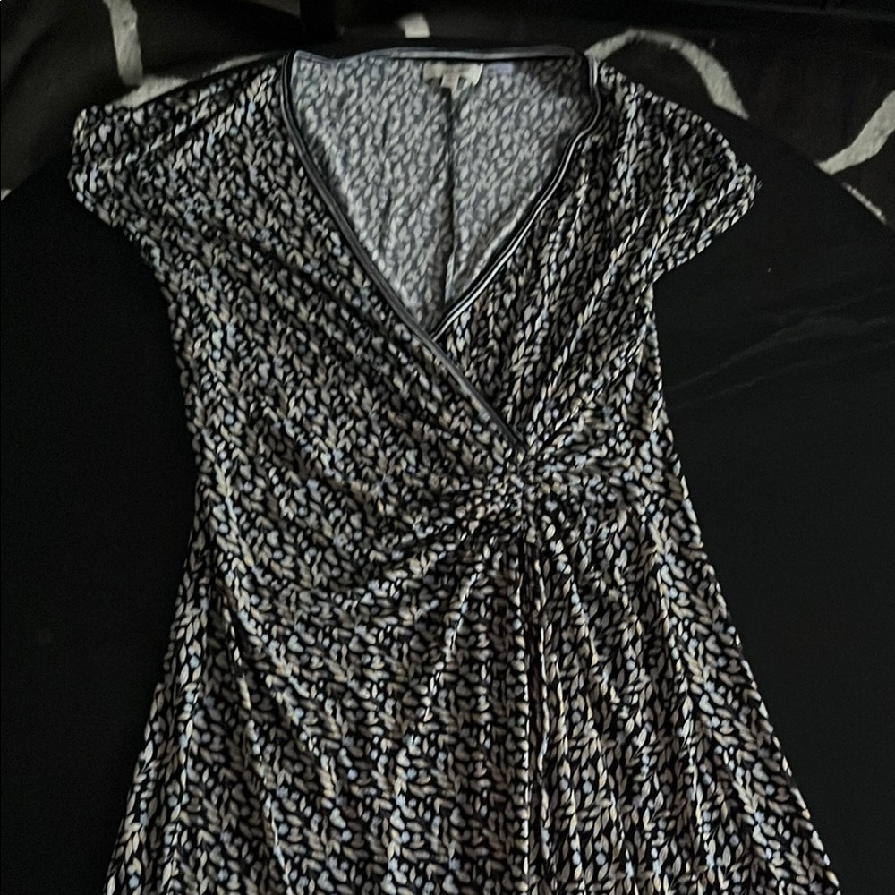 Max Studio Black and White Sheath Dress with Flutter Cap Sleeves